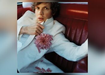 beck-releases-﻿’everybody’s-gotta-learn-sometime﻿’-compilation