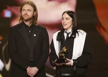 grammys-2026:-billie-eilish,-lola-young-among-winners