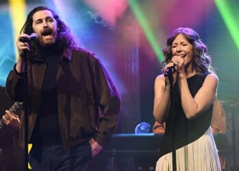 watch-hozier-perform-‘with-a-little-help-from-my-friends’-on-﻿’colbert﻿’-with-lake-street-dive