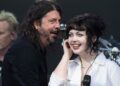 violet-grohl’s-latest-single-is-inspired-by-t-shirt-her-dad-hid-from-her