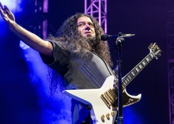 coheed-and-cambria-announces-headlining-shows-in-between-shinedown-dates