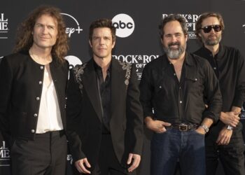 the-killers-to-perform-at-uefa-champions-league-final-kick-off-show