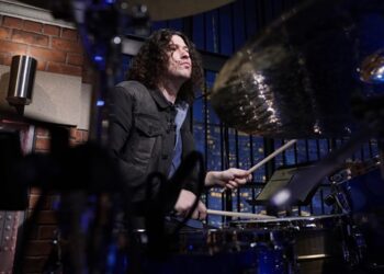 ilan-rubin-dismisses-idea-of-‘drummer-swap’-in-joining-foo-fighters:-‘there-is-no-story’