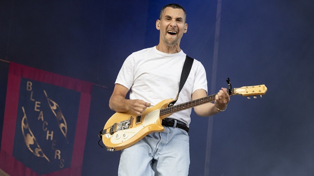 bleachers-to-headline-’rolling-stone’-rock-tour-kickoff-show