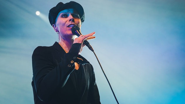 ville-valo-‘would-love-to-play’-with-him-again:-‘they-are-my-brothers’