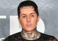 bring-me-the-horizon’s-oli-sykes-says-he’s-‘all-good’-after-getting-hit-with-a-phone-during-show