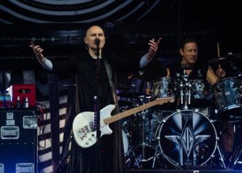 the-smashing-pumpkins-announce-30th-anniversary-﻿’mellon-collie-and-the-infinite-sadness’﻿-tour