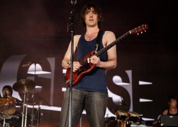 geese-performing-at-‘﻿rolling-stone’﻿-rock-tour-stop-in-denver