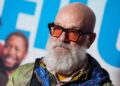 michael-stipe-&-andrew-watt-perform-‘i-played-the-fool’-on-‘jimmy-kimmel-live!’