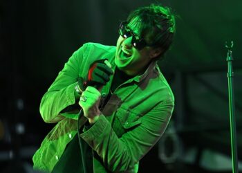 the-strokes-announce-hometown-nyc-show