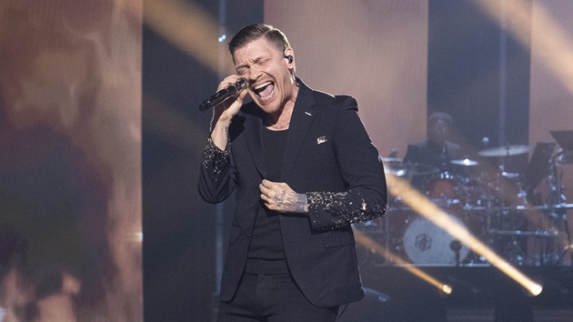 dance-along-to-shinedown’s-‘safe-and-sound’-with-new-video
