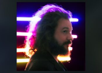 mmj’s-jim-james-announces-‘wowed-out’-solo-album