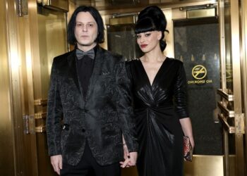 jack-white’s-wife-olivia-jean-files-for-divorce