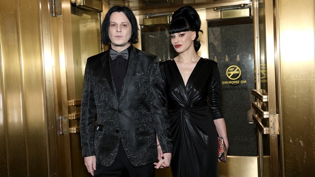 jack-white’s-wife-olivia-jean-files-for-divorce