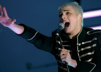 my-chemical-romance-launces-official-mcrmy-fan-community