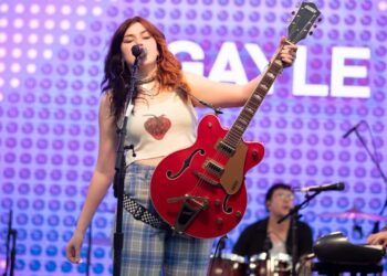 ‘abcdefu’-singer-gayle-returns-with-new-song-‘junebug!,’-announces-new-album