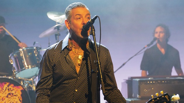 social-distortion-premieres-video-for-’born-to-kill’-track-‘tonight’