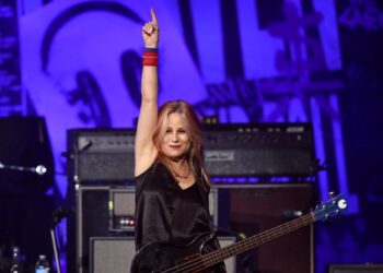 l7’s-jennifer-finch-dead-at-59