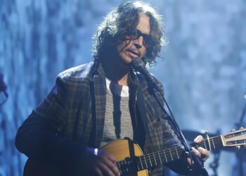 soundgarden,-vicky-cornell-share-birthday-tributes-to-late-chris-cornell