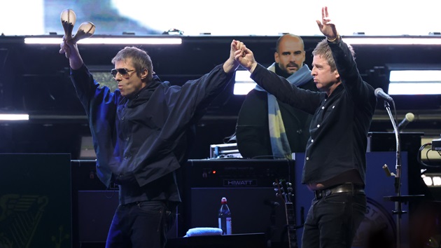 and-after-all,-oasis’-‘wonderwall’-is-back-on-the-’billboard’-hot-100