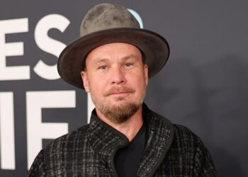 pearl-jam’s-jeff-ament-announces-‘since-forever﻿’-photo-book