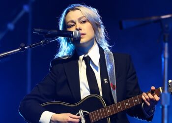 see-phoebe-bridgers-in-new-trailer-for-upcoming-‘﻿primetime﻿’-movie