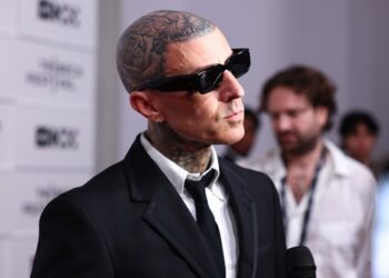 new-blink-182-album-in-the-works,-says-travis-barker