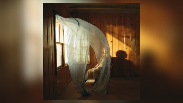 beck-releases-new-’ride-lonesome’-track,-‘disappearing-act’