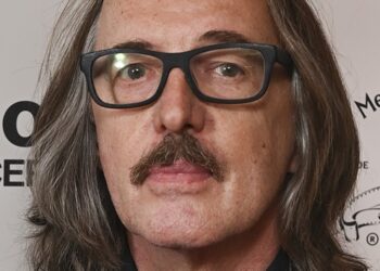 producer-butch-vig-reflects-on-35th-anniversary-of-‘nevermind’:-‘it-changed-my-life’